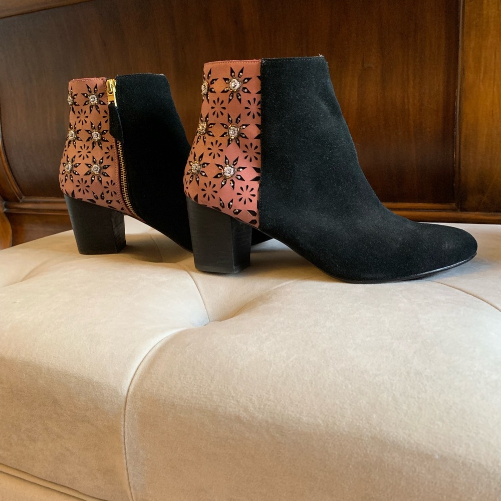 NEW Miss Albright Booties (size 9.5)